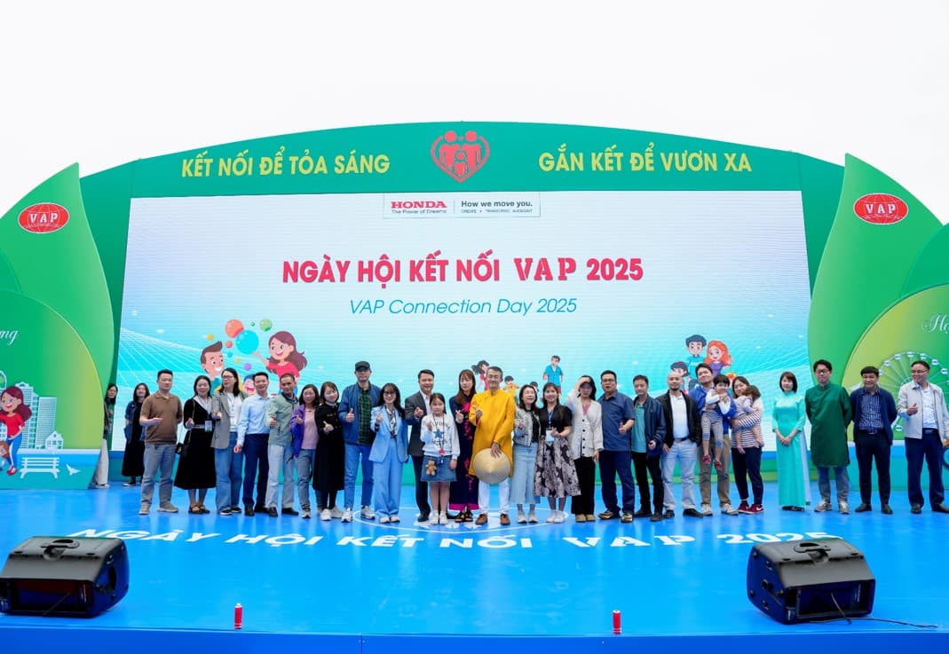 Khu trải nghiệm gia đình và bữa tiệc giao lưu ấm cúng
